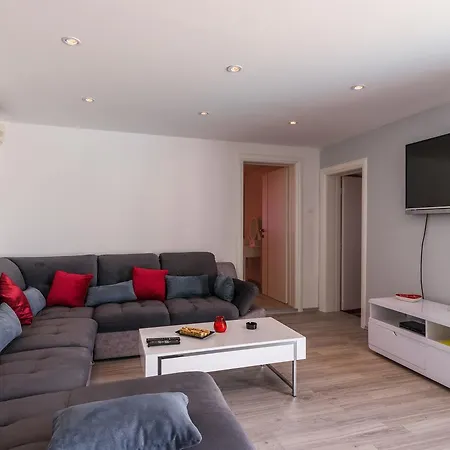 House Pako Holiday home *